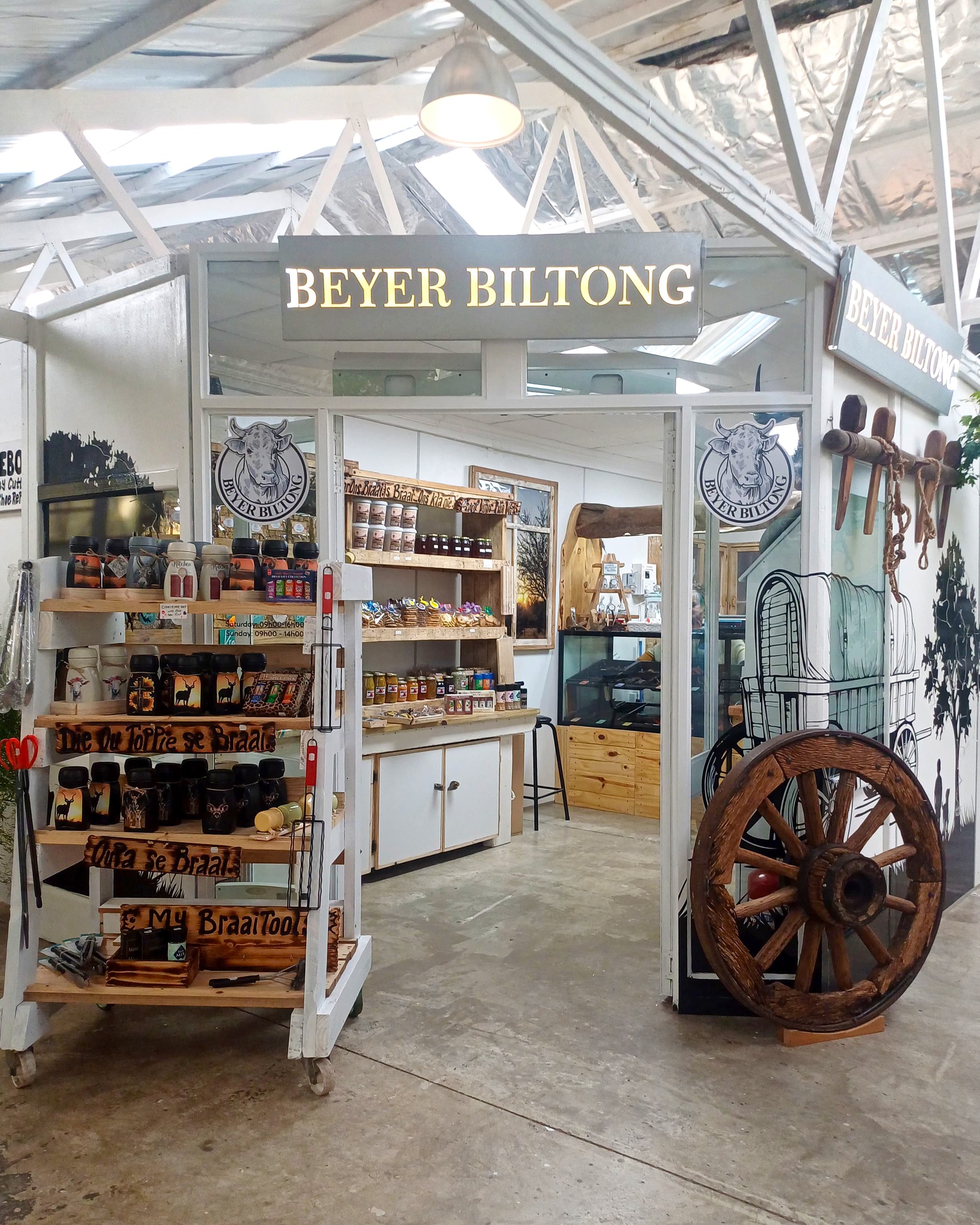 Sherwood Gardens Store